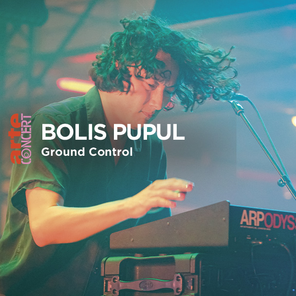 Bolis Pupul performe en famille au ARTE Concert Festival : un voyage musical entre Hong Kong et Gand ! Racines, rythmes, et émotion à découvrir en live dans Ground Control ! 👉