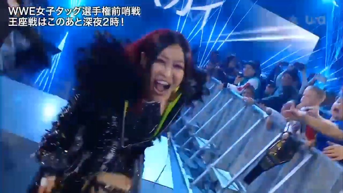【🔴配信中】#SmackDown 女子タッグ王座戴冠👑へ… #イヨ・スカイ が4人同時に闘う 過酷な前哨戦に臨む！💪 王座戦はこのあと 深夜2時からのクラウン・ジュエル大会！ #アベマでWWE #WWECrownJewel 視聴リンクはリプライへ👇