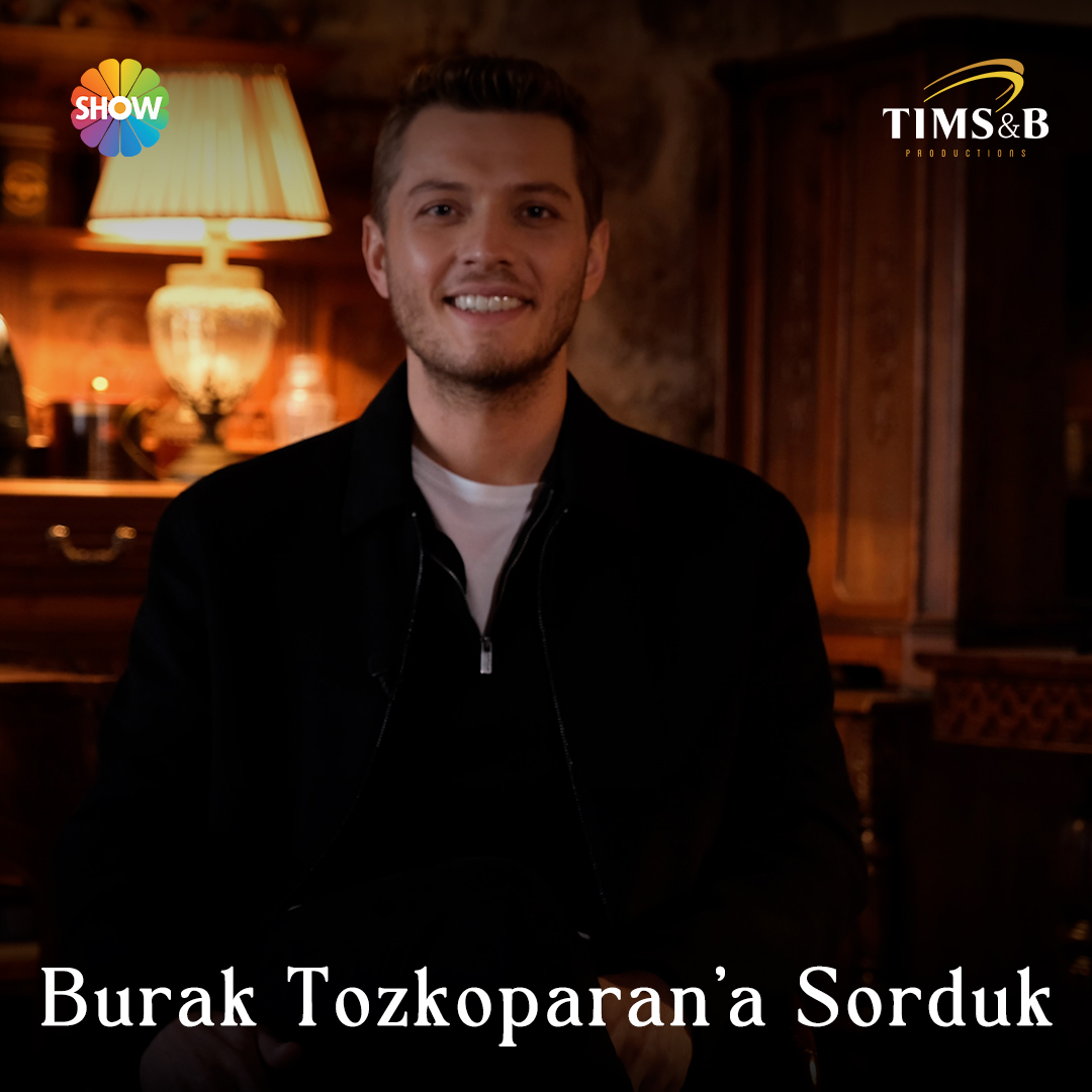 İlk görüşte aşk mı dedi biri? 😍 Burak Tozkoparan, #CihMel sahnesinde ne hissetti izleyelim… 🥰 #SiyahKalp yeni bölümüyle perşembe 20.00’de @showtv’de 🖤 TIMS&B Productions
