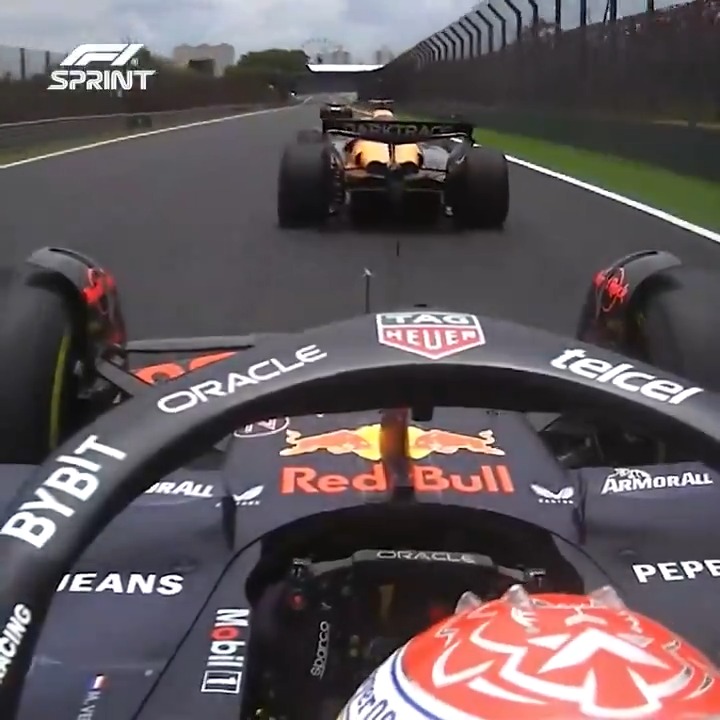 A frantic restart! 😵 Watch all the best moments from #F1Sprint in Sao Paulo 👇 #F1 #BrazilGP