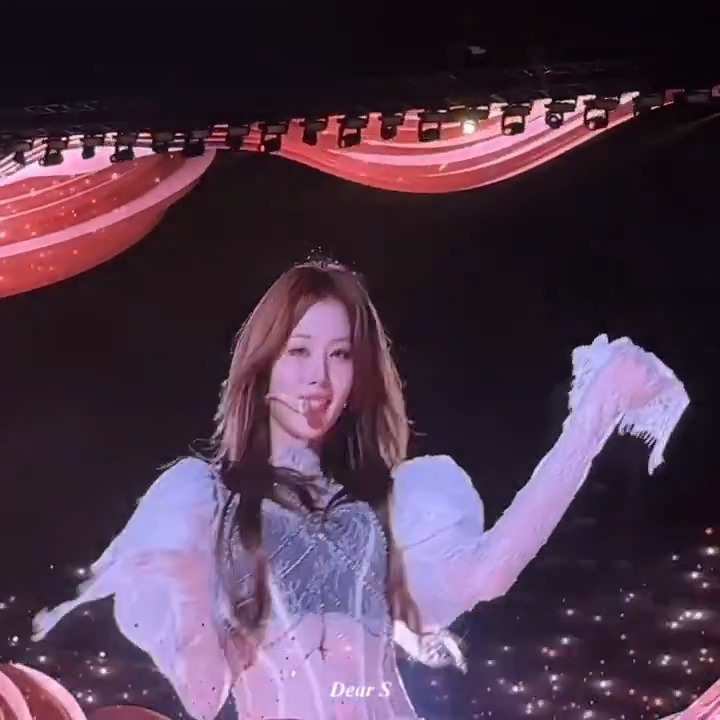 마시멜로우 안무 추는 사나 큐티섹시... #사나 #サナ #SANA #MISAMO #TWICE