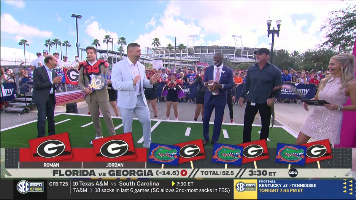 🚨 BREAKING: Bill Goldberg just announced that his retirement match will take place NEXT YEAR! 👀 🎥: SEC Network