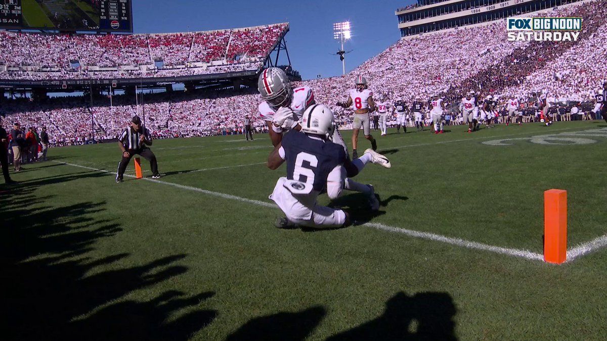 DREW ALLER IS PICKED OFF IN THE END ZONE ๐ณ (via FOX College Football)