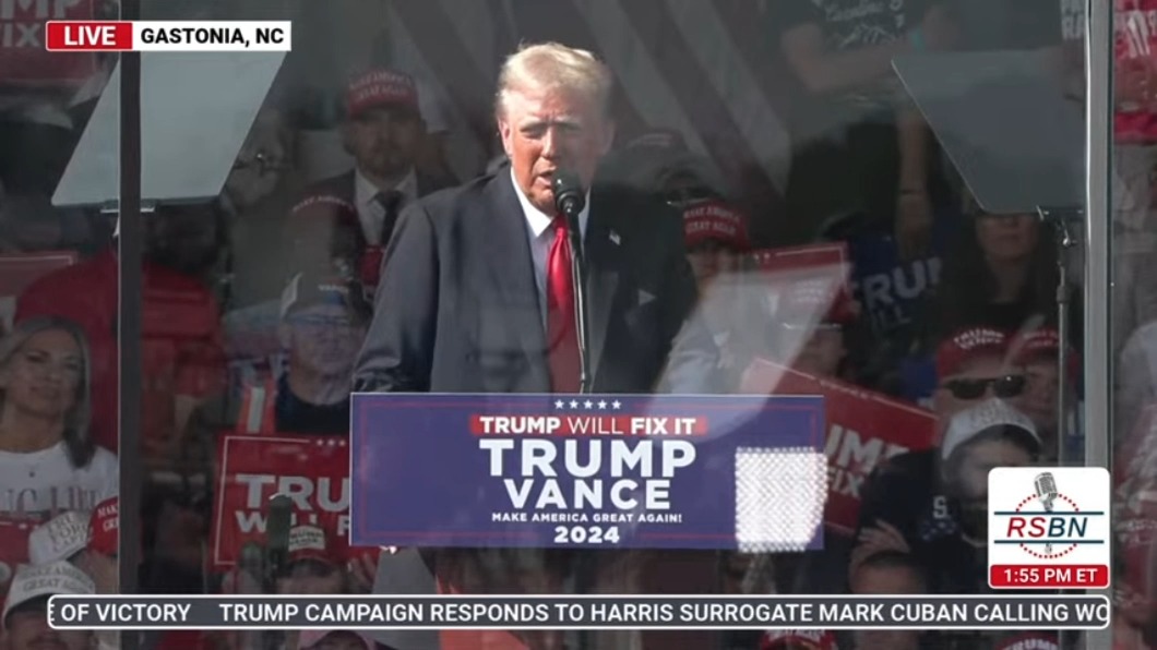 Trump appears to be unraveling live on stage “When I say insane asylums, and then I say, Doctor Hannibal Lecter, does anybody know? They go crazy. They say, oh, he brings up these names out of— Well, that's genius. Right. Doctor Hannibal Lecter. There's nobody worse than him. Silence of the Lambs. Who the hell else would even remember that? I have a great memory, but they always hit me. I don't bring it up too much because they have to take such a— he brought up Hannibal Lecter. What does that have to do with this? What is it? It has everything to do with it, right? He was… So I've done something for you for you that I haven't done in 20 speeches. I brought up Doctor Hannibal Lecter and we're allowing him, you watch, you watch these fake people will say again, he brought up Hannibal Lecter has absolutely nothing to do. You know I do the weave, right? The weave. It's genius. You bring up Hannibal Lecter, you mention insane asylum. Hannibal Lecter. You go out, no. There'll be a time in life where the weave won't finish properly at the bottom and then we can talk. But right now it's pure genius. Hey, I have an uncle, my uncle, Uncle John, my father's brother, 41 years at MIT, longest serving professor has so many degrees, he didn't know what the hell to do with them all in the most complicated. I understand a lot of this stuff, you know, I believe in that. Like, I mean, Jack Nicklaus is not gonna produce a bad golfer. Right. You know, that's the way it works. It's just one of those things and it's in the family and it's whatever”