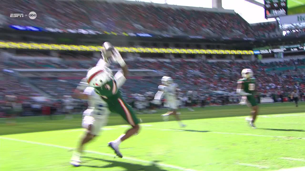 WHAT A CATCH FROM JACOLBY GEORGE TO SET UP THE MIAMI TD 🔥 📺 ABC