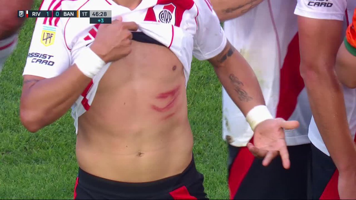Despues tenes que fumarte a los bosteros diciendo que River roba... Mamita, viven en una realidad paralela.