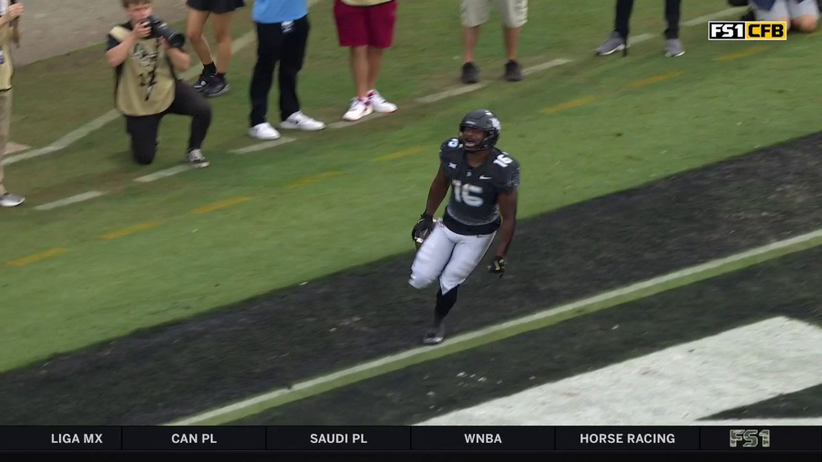 UCF has a QB (Dylan Rizk) and now they have a passing game!