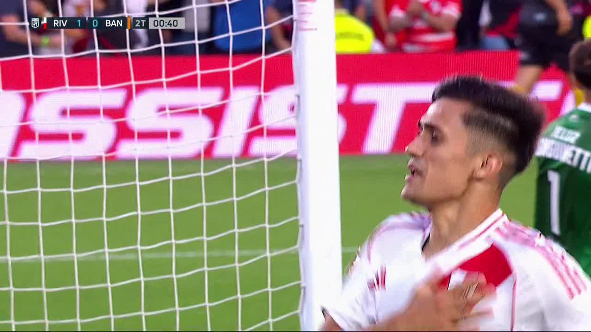 🎥 Doblete de Solari y partido 2-0 en casa 🤍❤️🤍👏