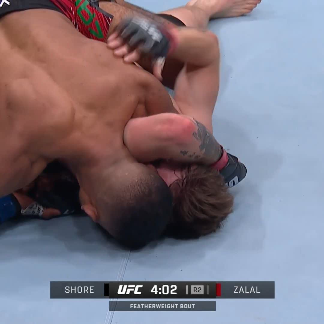 HIS THIRD SUB OF 2024 🤯 @MoroccanDevil45 ends it early with an arm triangle at #UFCEdmonton!