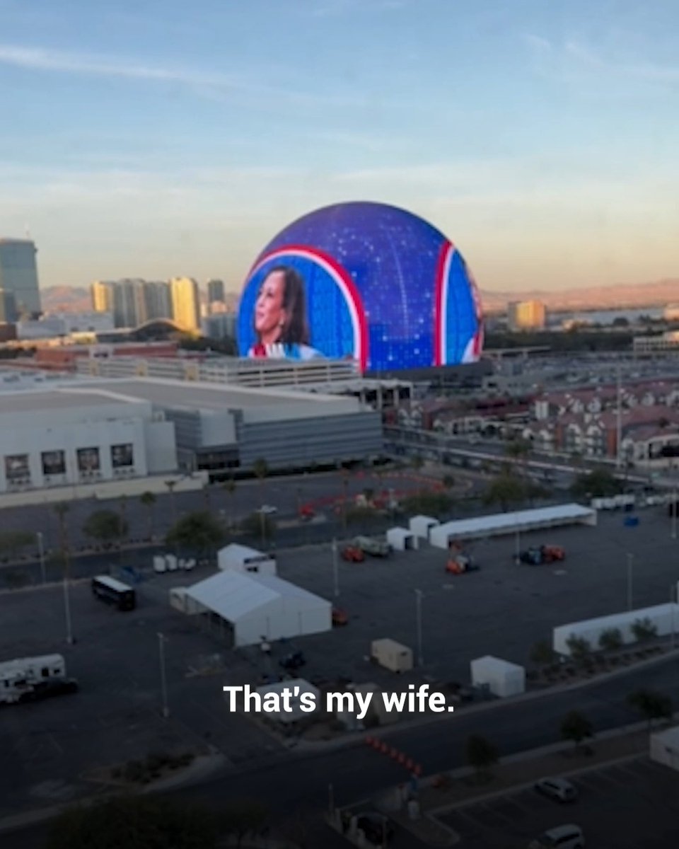 Kamala is on The Sphere! Go vote: