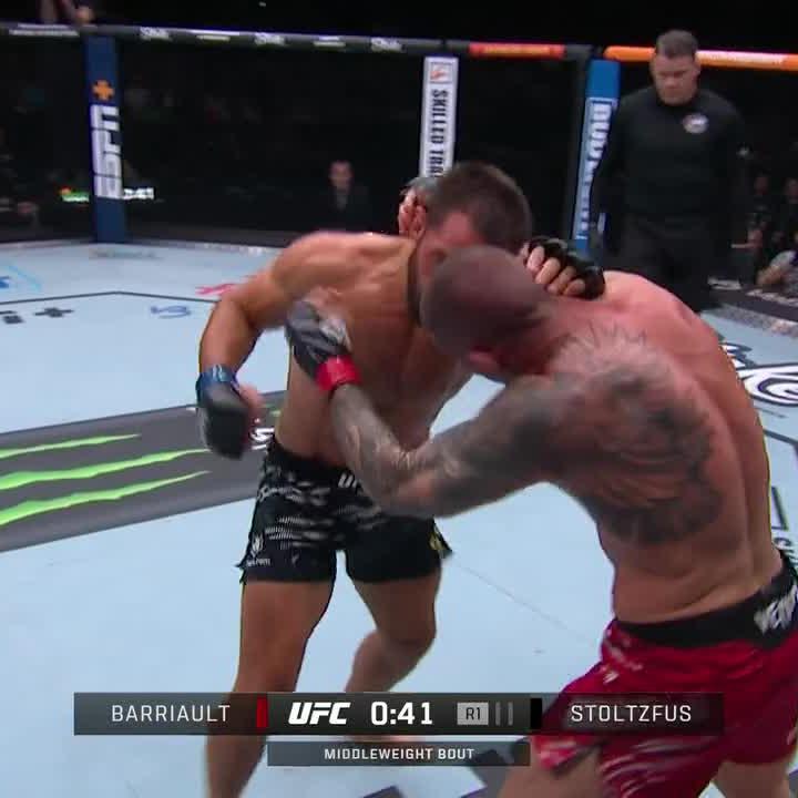 STOLTZFUS PUT BARRIAULT TO SLEEP 😳 #UFCEdmonton