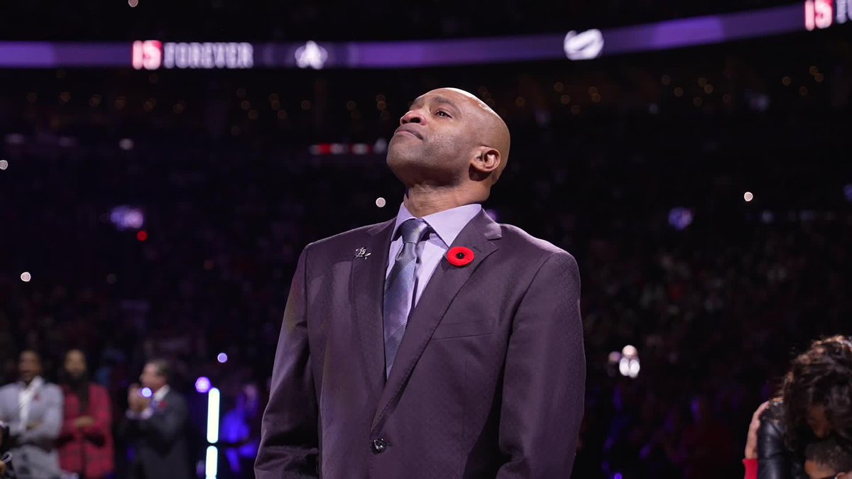 IT'S OFFICIAL! No. 15 is the first jersey to be retired in Toronto Raptors history. Congrats, Vince Carter 💐