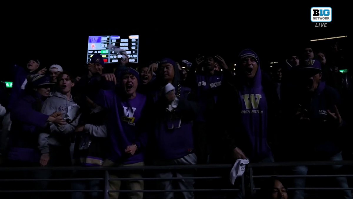 HUSKIES GET THE STOP!!!!! Washington Football