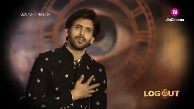 Apne selected unfiltered doston ko kaha inhone alvida. Sunte hai Bigg Boss ke safar ke baare mein kya kehte hai humare innocent se Shehzada. 🥹 Dekhiye #BiggBoss18 Colors TV aur #JioCinema par. #BB18 #BiggBoss18onJioCinema #BiggBoss SHEHZADA Salman Khan