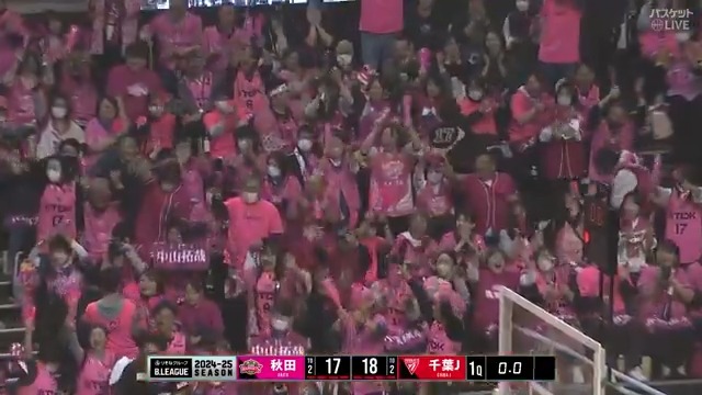 #中山拓哉 奇跡のブザービーター✨✨ 会場も割れんばかりの歓声で溢れかえる🙌 #秋田ノーザンハピネッツ 🆚 #千葉ジェッツ 🏀#りそなグループ #Bリーグ🏀 B1第6節｜GAME2 ▶視聴はコチラ #バスケットLIVE ライブ/見逃し配信中📡 B.LEAGUE（Bリーグ） 【公式】秋田ノーザンハピネッツ