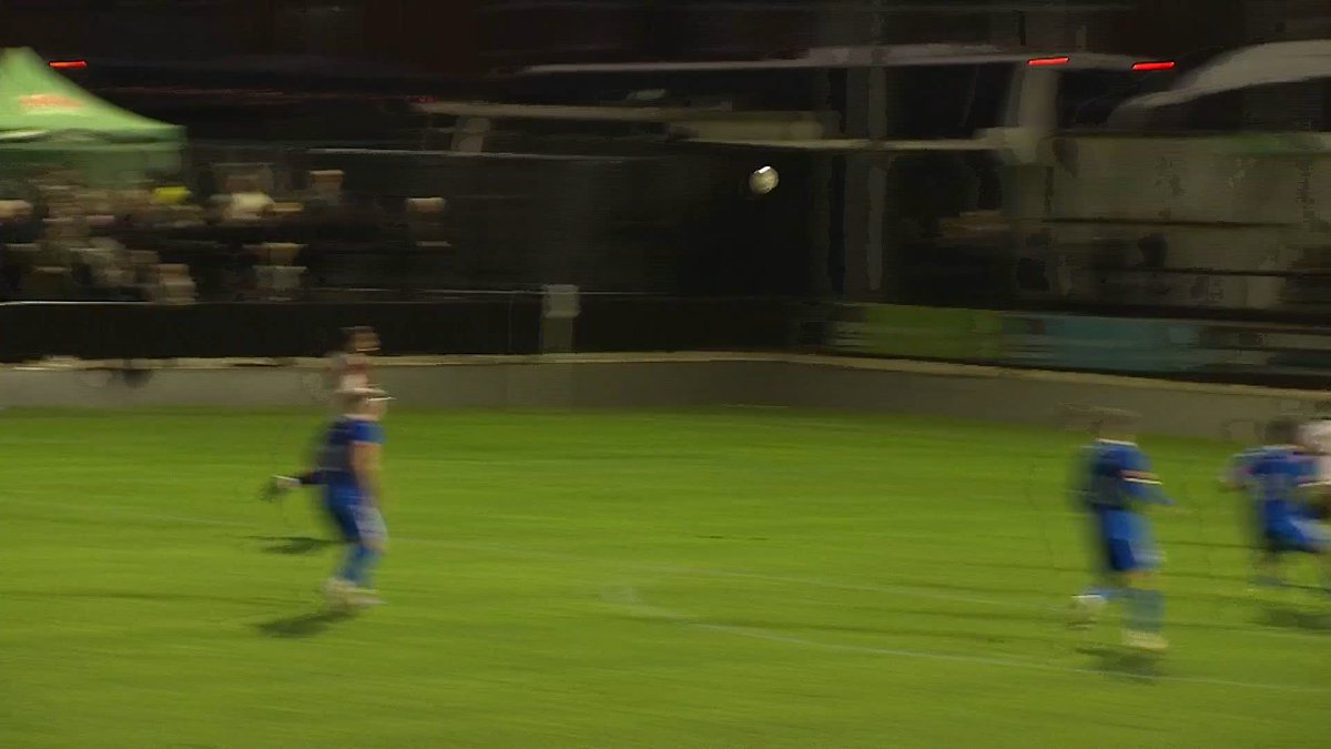 YOU JUST DON'T SAVE THOSE 🚀 Gainsborough Trinity's Will Lancaster absolutely thundered the ball home to equalise the tie in the 94th minute, with Trinity eventually going on to win the tie! 😲