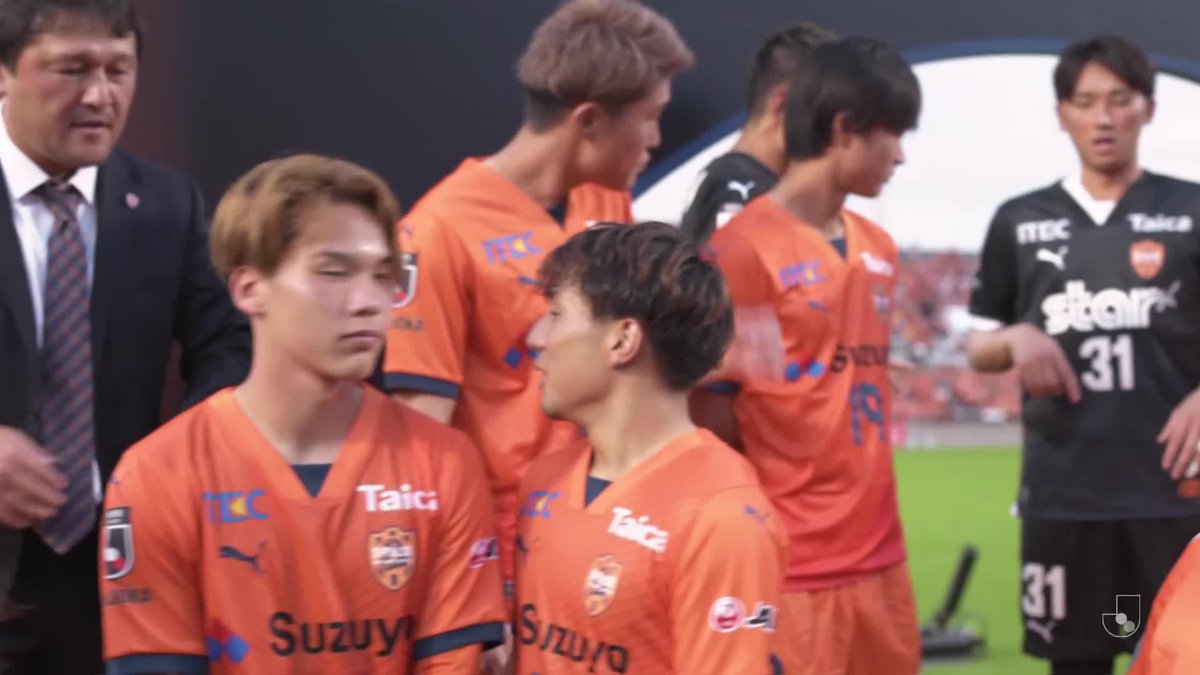 ／ シャーレアップ🔥 ＼ ファン・サポーターと共に喜びを分かち合います✨ #Ｊリーグ