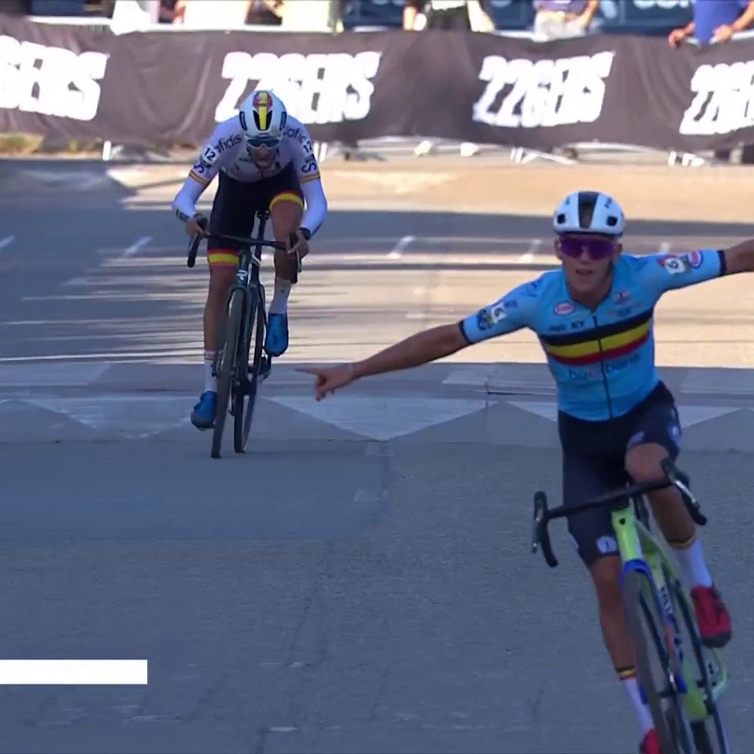 NOS PONEMOS DE PIE CON FELIPE ORTS 🇪🇸🇪🇸🇪🇸 🥈 El español conquista la medalla de plata del Europeo en el mayor logro del ciclocross español. 🥇🥉 Thibau Nys fue medalla de oro e Iserbyt fue bronce. #EuroCross24 | #LaCasadelCiclismo
