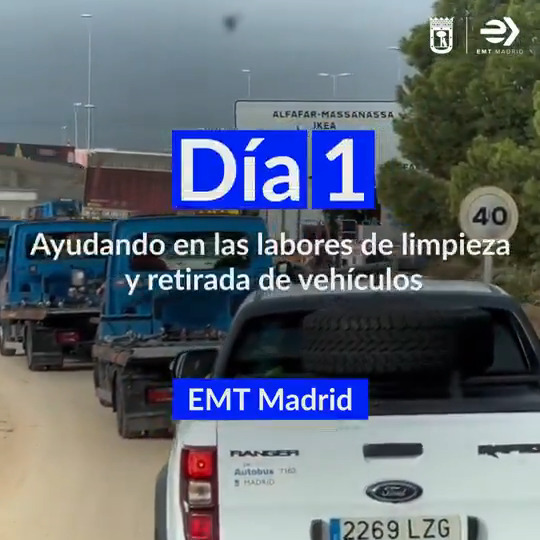 Así está siendo el primer día de trabajo del dispositivo especial de EMT en las zonas afectadas por la #DANA en #Valencia. Se han retirado decenas de vehículos de las calles y se está colaborando en las labores de limpieza.