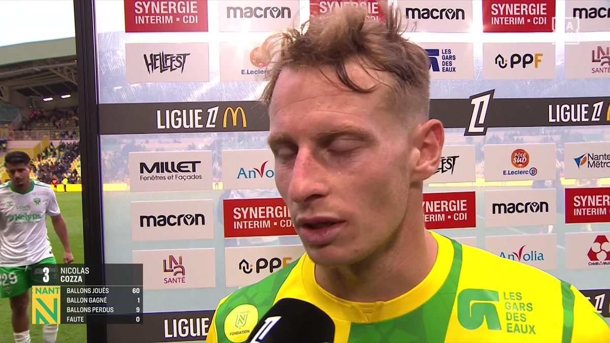 😬 | Auriez-vous sifflé pénalty pour la faute commise sur Yassine Kechta ? 🤔⚽#HACMHSC