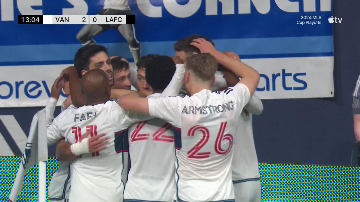 A dangerous ball by Gauld forces a mistake, and we're up by TWO! 🙏 📺 #VWFC | #MLSCupPlayoffs