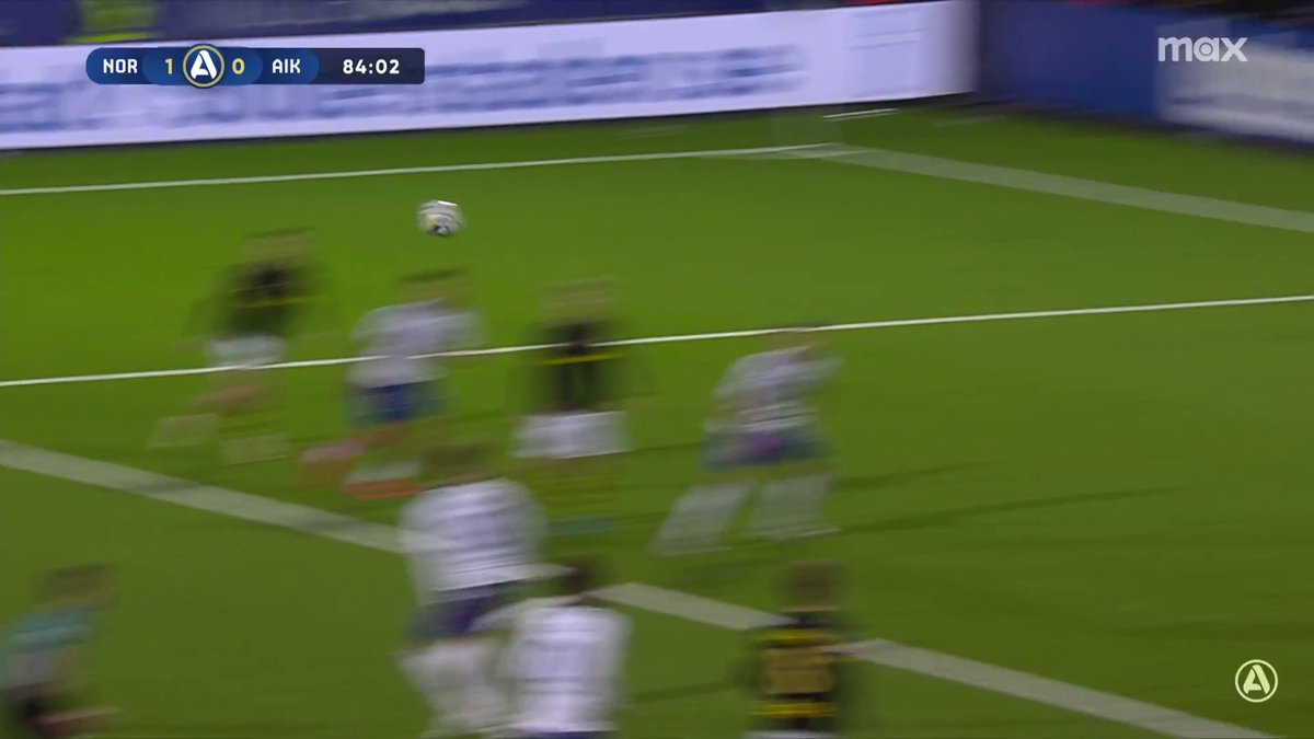 @sportsonmaxse Ytterligare repris på situationen. 📲 Se matchen på Max