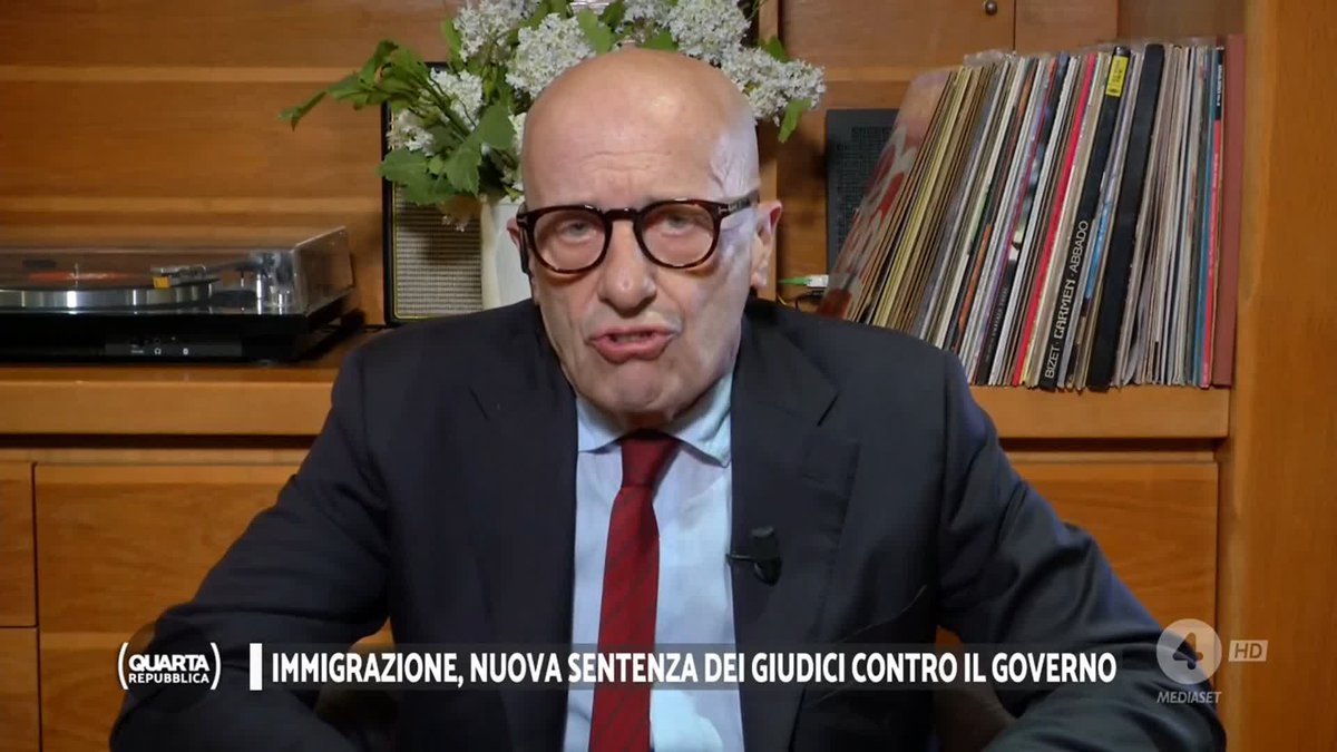 "Sostenere che l'Egitto è un paese insicuro è prendere per il naso gli egiziani e gli italiani. #Sallusti #quartarepubblica