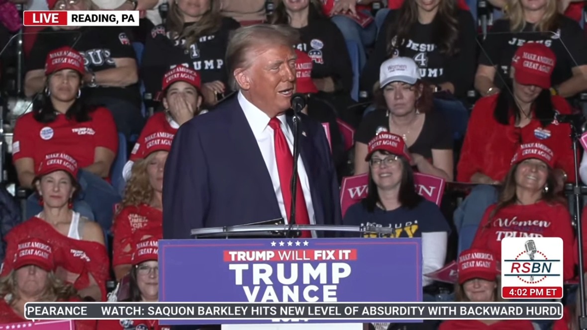 Trump delivers his closing pitch to voters “Saturday Night Live… Oh, she was great. I think I did it better actually”