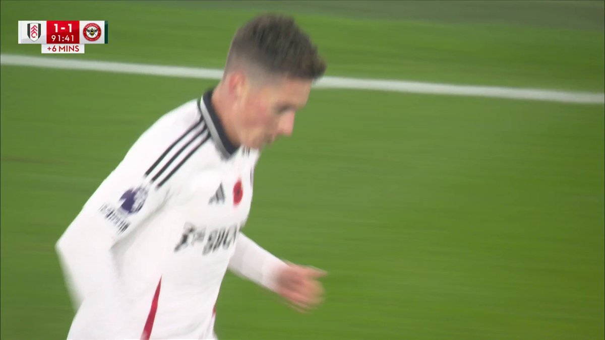 "Brentford finally breached" 🗣 Harry Wilson with a spectacular finish for his first goal of the season! 👏
