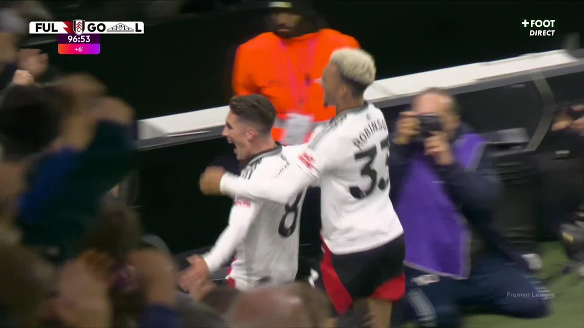 ⏱️ 90+2' - Harry Wilson ⚽️ (1-1) ⏱️ 90+7' - Harry Wilson ⚽️ (2-1) Fulham renverse tout face à Brentford !! 🤯🖤🤍 🎥 CANAL+ Foot