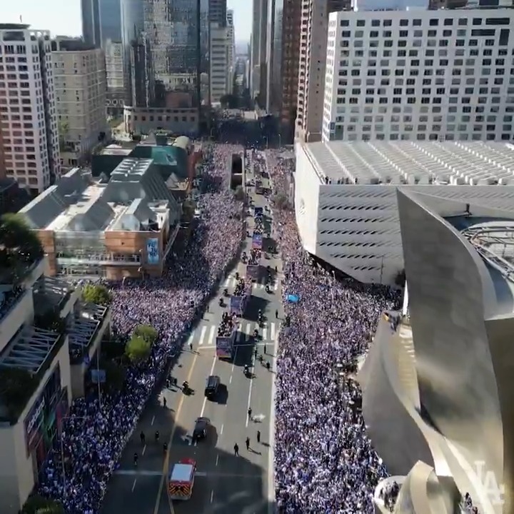 Take us back to the World Series parade. 😭
