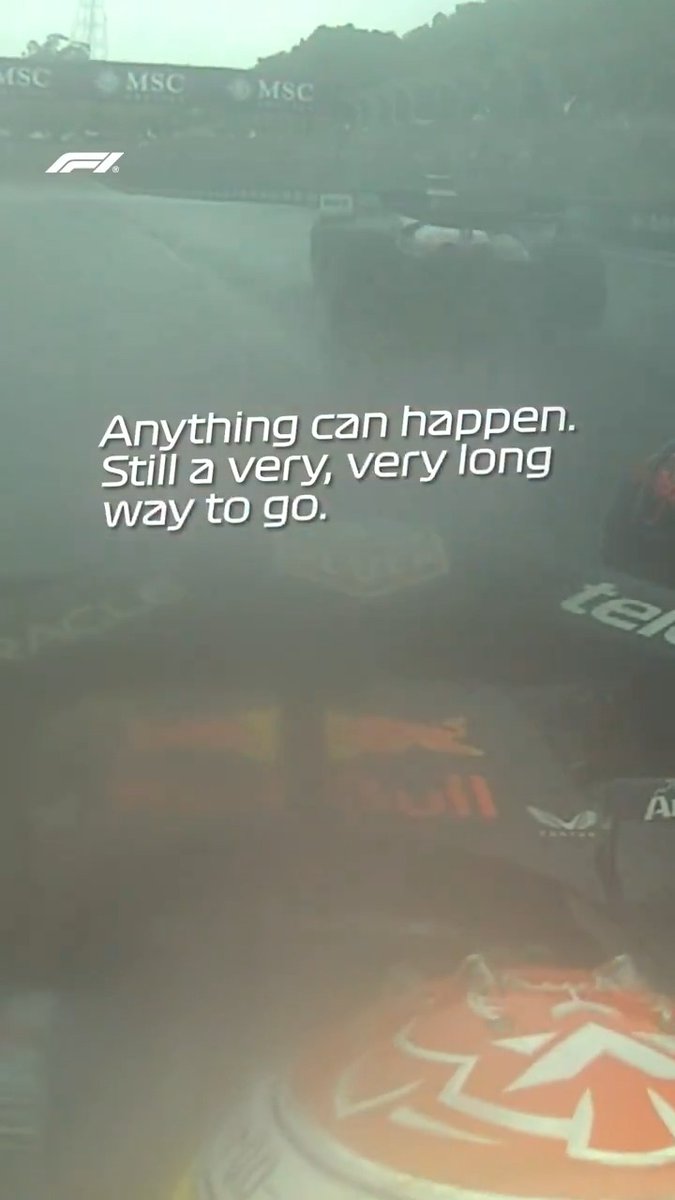Max Verstappen deserves a lot of praise for his raise on Sunday... But so too does his race engineer, Gianpiero Lambiase 📻 A master of calmness and communication in chaotic situations 👏 #F1 #BrazilGP Oracle Red Bull Racing
