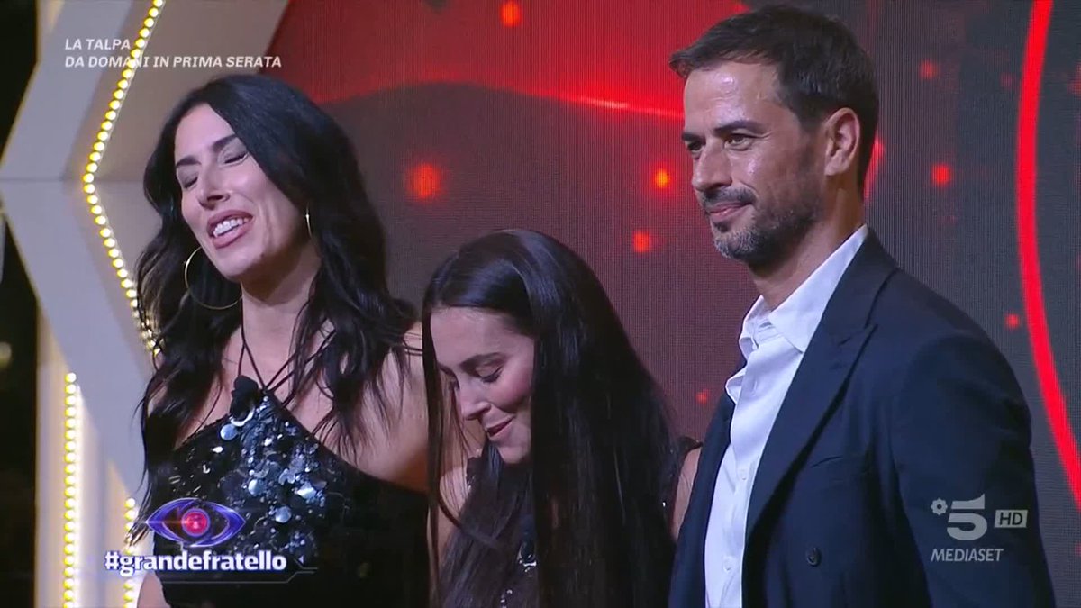 Il pubblico ha deciso che a dover abbandonare immediatamente la Casa è... Iago! #GrandeFratello