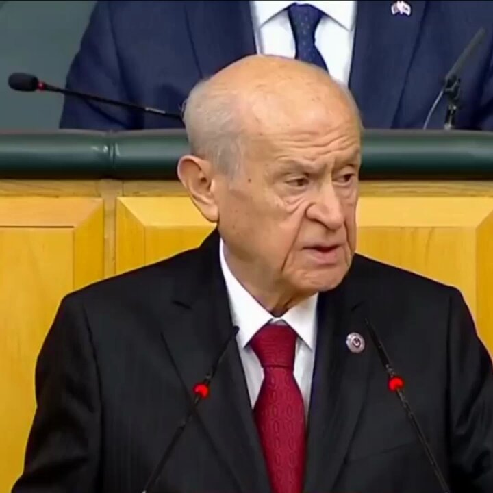 Devlet Bahçeli: "Terörist başının TBMM'ye gelmesine itiraz ediyorlar da İmralı'da kalmasına neden tepki göstermiyorlar? İmralı Adası Türk toprağı değil mi?"