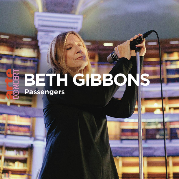 Après dix ans d’attente, Beth Gibbons fait son grand retour ! Sa voix envoûtante résonne dans la salle ovale de la BnF Richelieu pour Passengers. Un moment rare entre musique et patrimoine 📚 🔴 Youtube Première Le 05/11 à 20h :