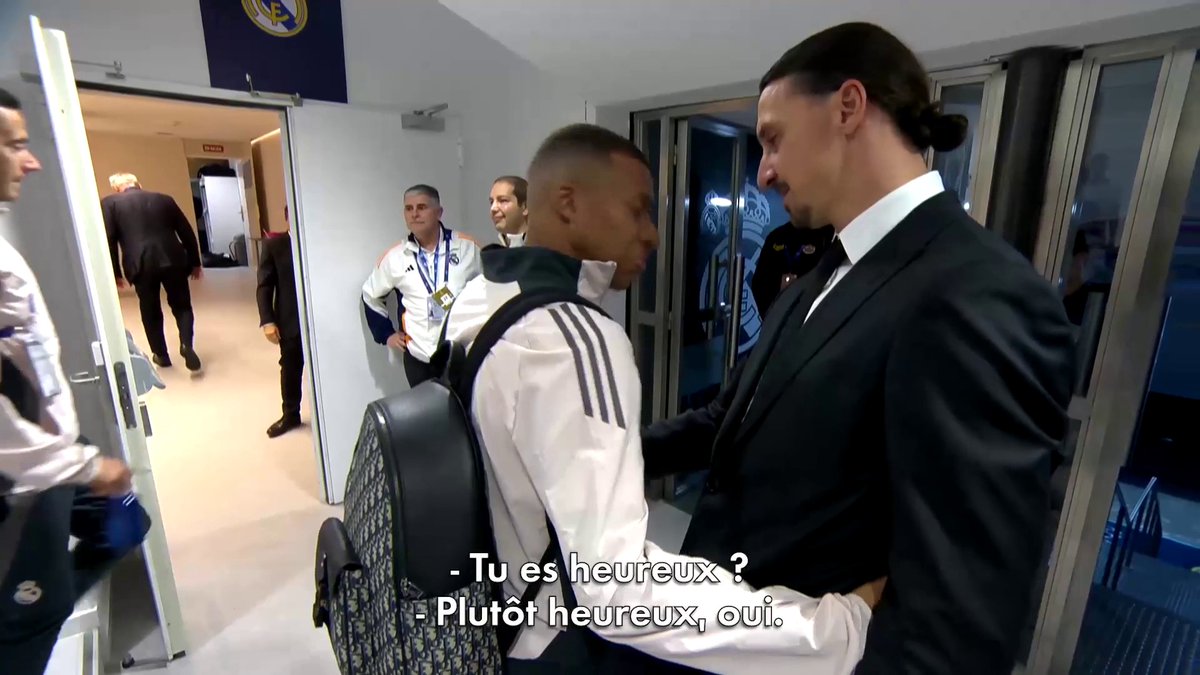 L’échange entre Kylian et Zlatan avant Real Madrid-AC Milan. Zlatan Ibrahimovic 🇸🇪 : « Tu es heureux ? » Kylian Mbappé 🇫🇷 : « 𝗣𝗹𝘂𝘁𝗼̂𝘁 𝗵𝗲𝘂𝗿𝗲𝘂𝘅 𝗼𝘂𝗶. » 🎥 CANAL+ Foot