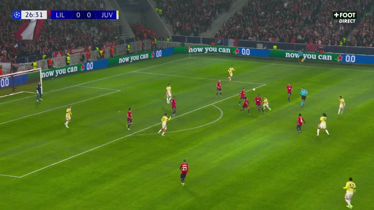 𝗠𝗔𝗜𝗦 𝗭𝗛𝗘𝗚𝗥𝗢𝗩𝗔 𝗧𝗨 𝗘𝗦 𝗙𝗢𝗨𝗨𝗨𝗨𝗨 🥵🥵 Ce qu’il fait encore sur le but de David, c’est une folie. 🎥 CANAL+ Foot