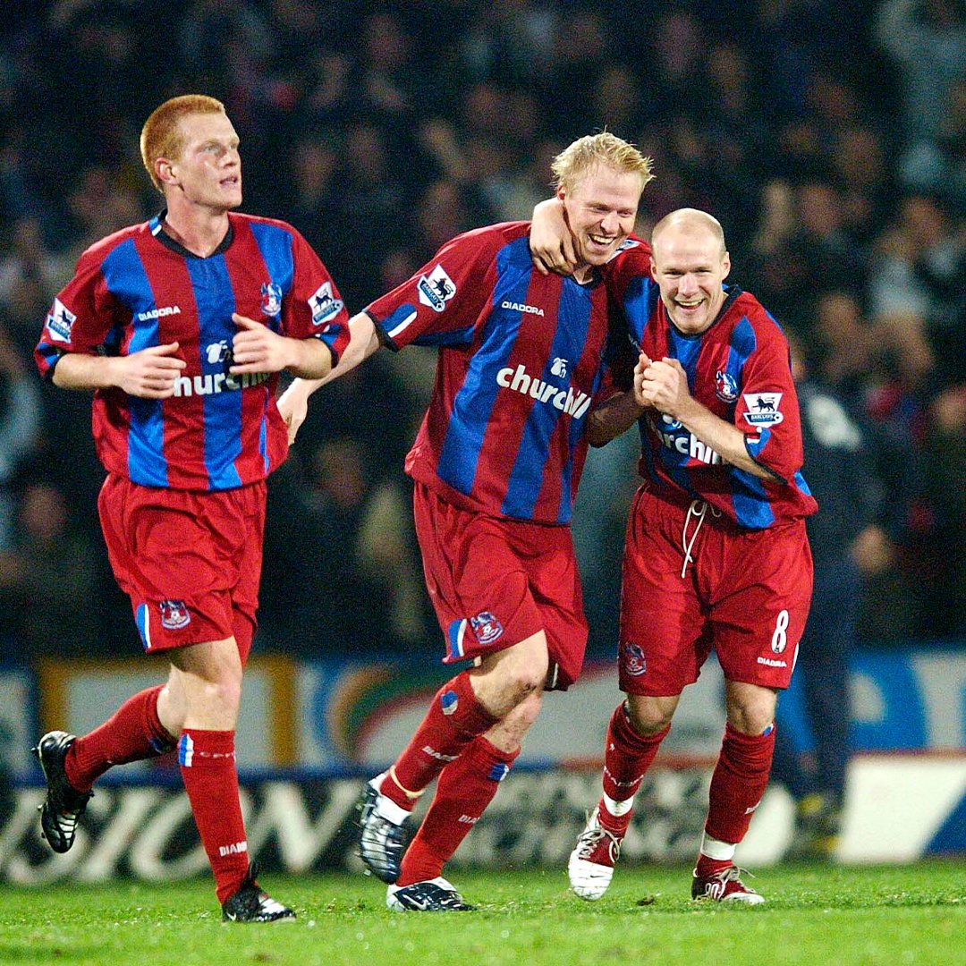 It’s 20 years since Iain Dowie’s Palace drew 1-1 with Arsenal. 🤝 The Gunners, whose long unbeaten run had come to an end a couple of weeks earlier, took the lead through Thierry Henry, before Aki Riihilahti pegged them back almost immediately. 🇫🇮 #CPFC