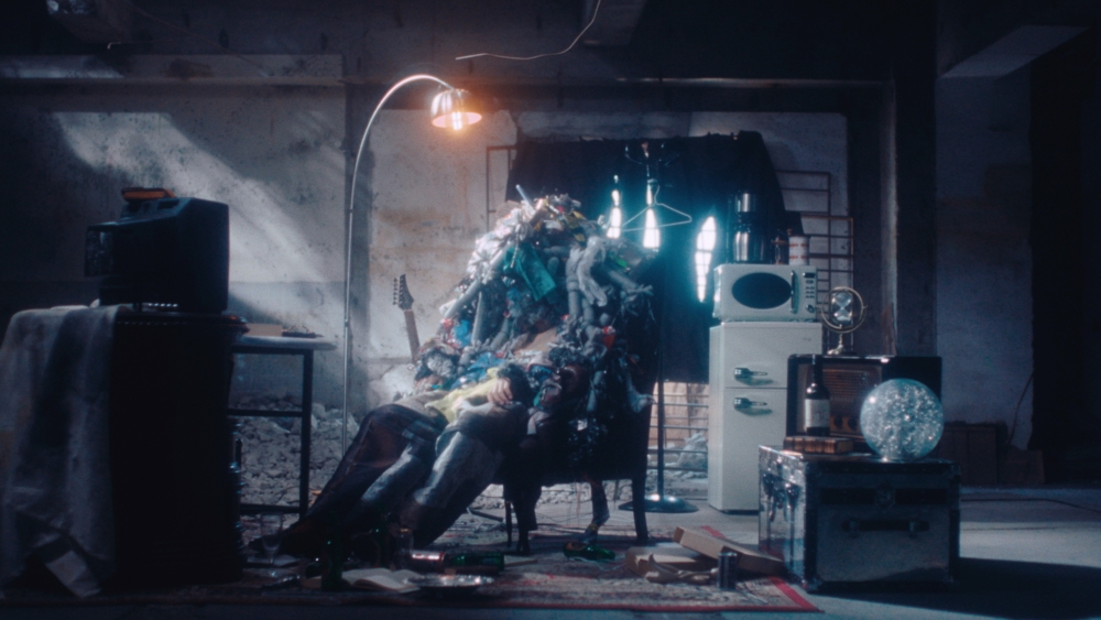 👁️Music Video👁️ いらないもの / キタニタツヤ✕なとり 2024/11/7(Thu) 20:00 YouTube Premiere