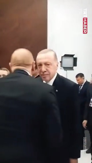 Cumhurbaşkanı Erdoğan, Azerbaycan Cumhurbaşkanı Aliyev ile böyle vedalaştı: Bakü'de görüşürüz.