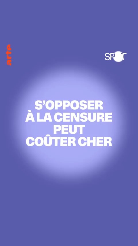 Plus de 10 000 livres sont dans le collimateur des chrétiens fondamentalistes aux États-Unis. Ils cherchent à les censurer à tout prix, quitte à les brûler 👇