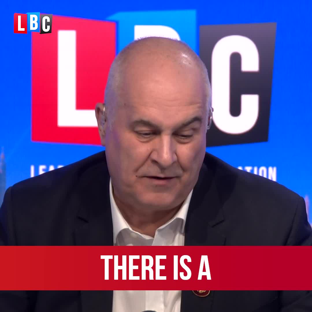 “You can’t dismiss people, everybody has the right to a view.” Discussing the idea that ‘stupid people vote for Donald Trump’, Iain Dale 🏴🇬🇧 ⚒️ compliments the President-elect’s skill of selling his message to voters.