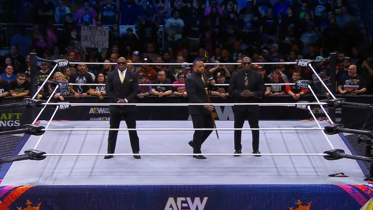 Bobby Lashley and Swerve Confident at #AEWFullGear?! YES PLEASE! Watch #AEWDynamite LIVE on TBS! @FightBobby | @SheltyB803 | MVP | @SwerveConfident | Prince Nana