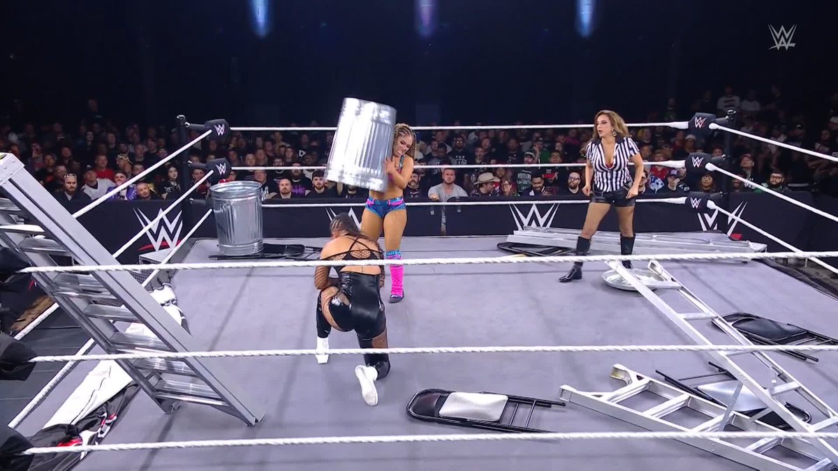 Sheesh! 😳 Valerie Loureda is RELENTLESS! #WWENXT
