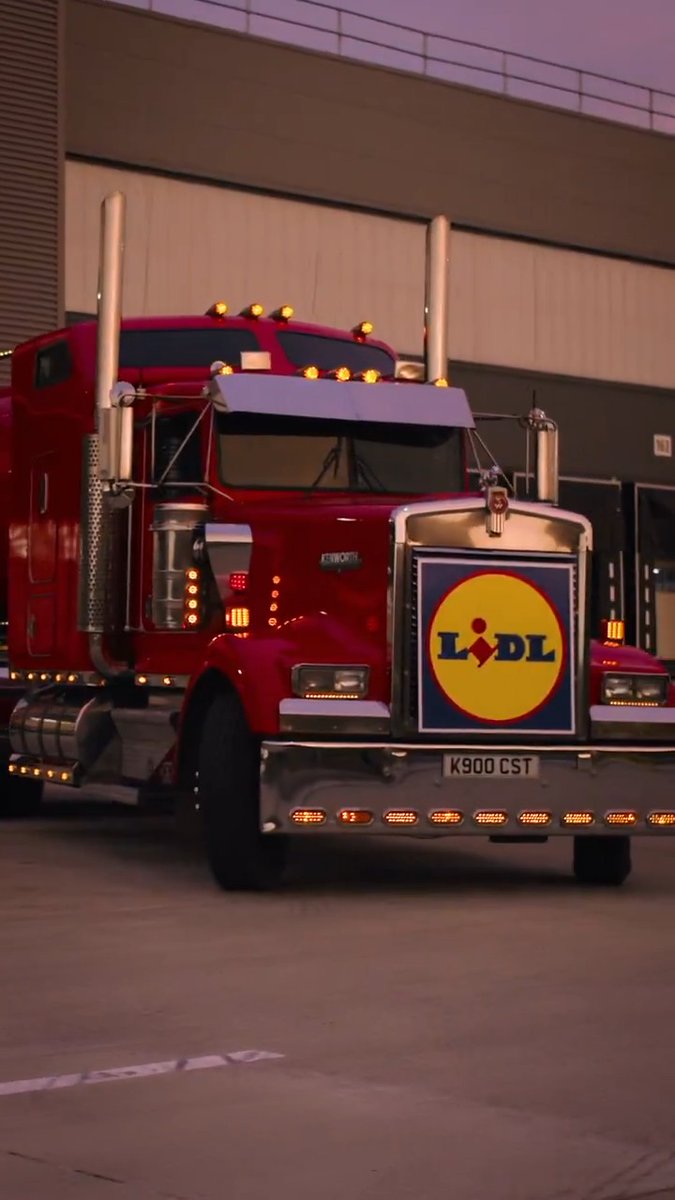 This year, holidays are coming in under budget with the help of our Freeway Truck! ✨ Learn more at 💛