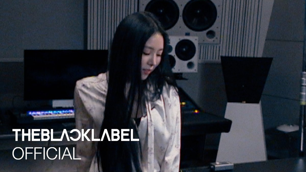 MEOVV-NARIN-241107 🔗 #MEOVV #미야오 #MEOW #NARIN #나린 #THEBLACKLABEL #더블랙레이블