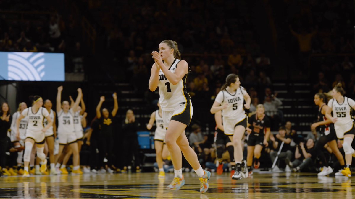 𝗕𝗘𝗔𝗨𝗧𝗜𝗙𝗨𝗟 🤩 Taylor ➡️ Kylie ➡️ Teagan #Hawkeyes
