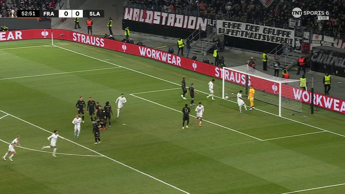 "Out of this world" Omar Marmoush fires Frankfurt ahead with one of the most pinpoint free-kicks you'll see 😳 📺TNT Sports & discovery+ UK