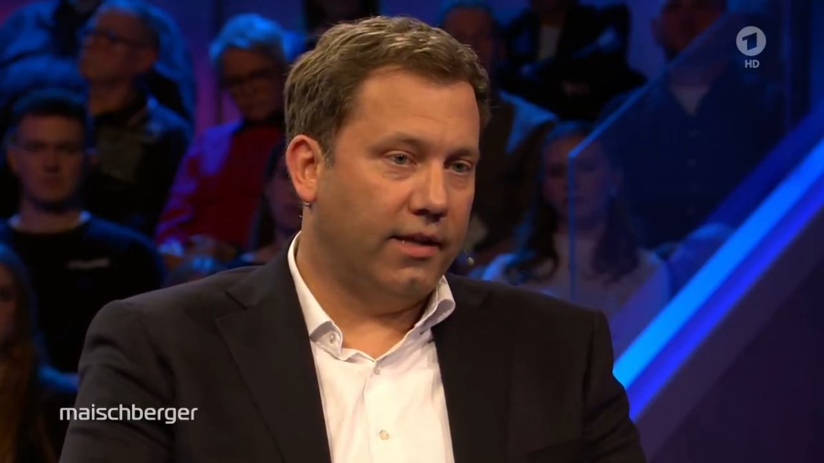 #SPD-Chef Lars Klingbeil 🇪🇺 über vorgezogene #Neuwahlen: „Es gibt jetzt ein paar Sachen, die wir noch auf den Weg bringen müssen.“ U.a. gehe es um Kindergelderhöhung und #Ukraine-Unterstützung. „Das kann alles nicht bis nächstes Jahr im April warten.“ #maischberger Das Erste