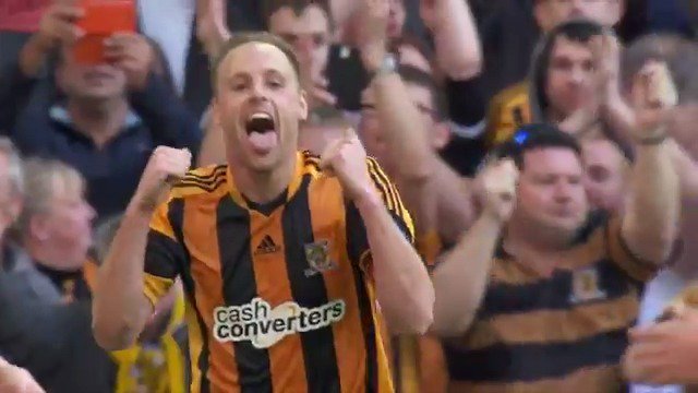 On this day in 2012… 🗓️ Hull signed David Meyler! 🐯🇮🇪 DavidMeyler #HCAFC